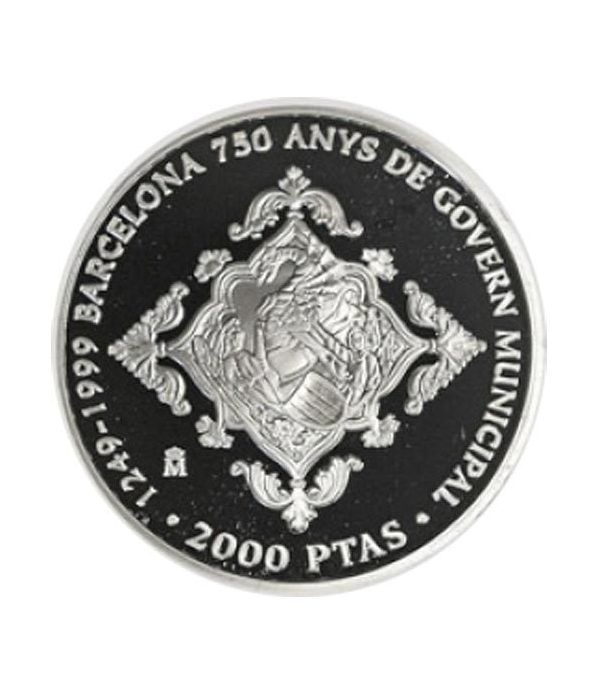 2000 Pesetas 1999 750 A. Gobierno Municipal de Barcelona.