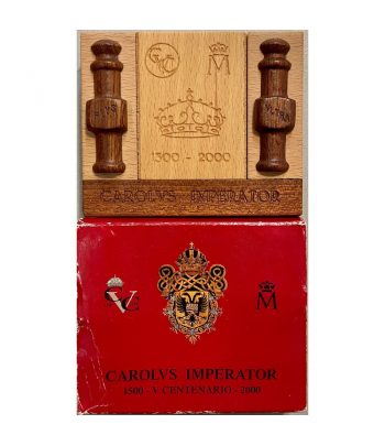 Moneda de España 5.000 Pesetas de oro V Centenario Carlos V año