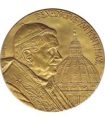 Medalla de Vaticano Benedicto XVI en Cuba y México año 2012 en