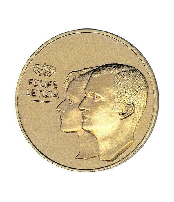 Medalla Boda Felipe y Letizia 2004. Placada en oro.