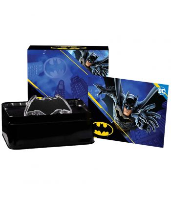 Moneda de plata 5$ Samoa Batman Batarang 2025. Color.  - 4